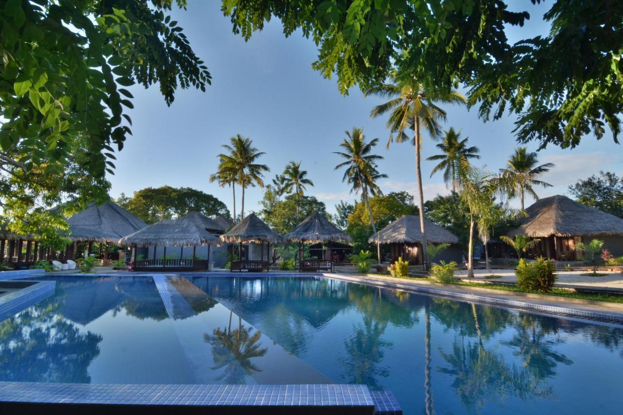 Kasuari Valley Beach Resort Sorong Exterior foto
